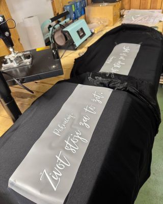 #potiskmikin Mikiny na přání pro charitativní spolek JoVo Rokycany ✌️ Rádi jsme realizovali, díky 😊 #chillfaktory...